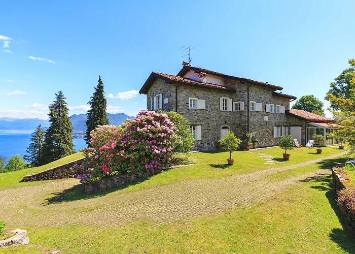 Sunny With Pool & Views! Poggio Al Brisino