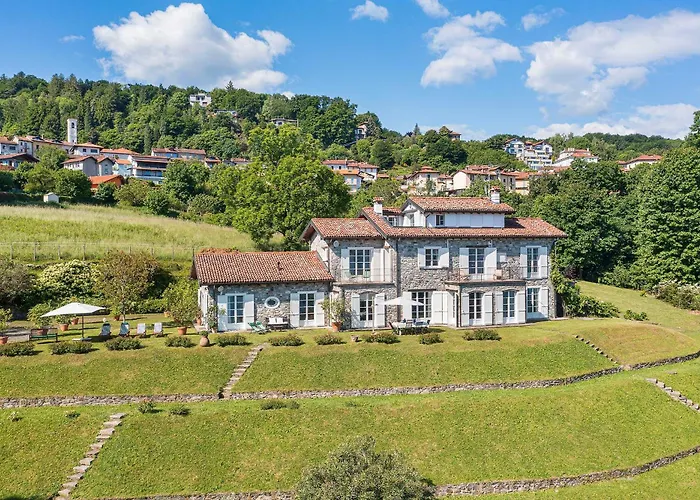 Willa Sunny With Pool & Views! Poggio Al Brisino