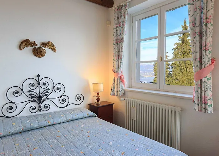 Willa Sunny With Pool & Views! Poggio Al Brisino